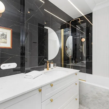 Woronicza By Your Freedom 아파트